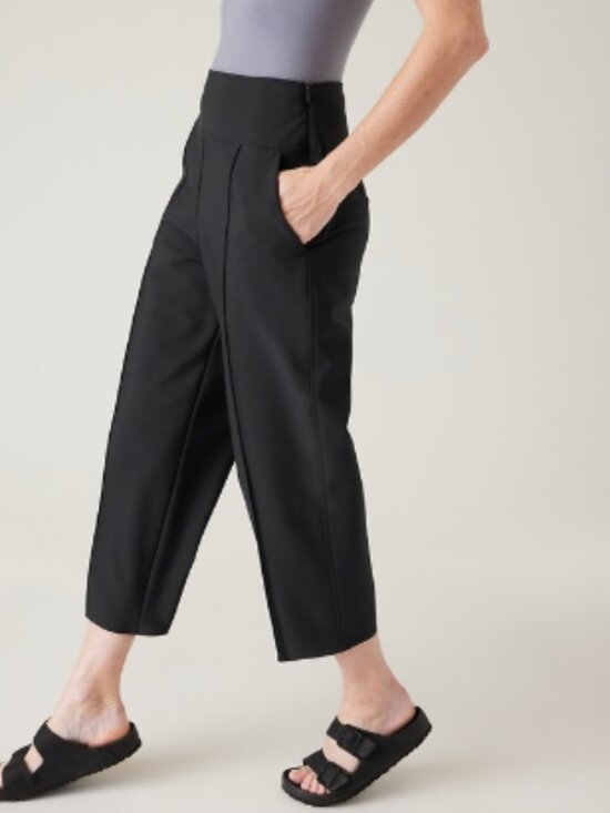 Athleta Pants - Athleta Stellar Wide Leg Crop Pant Black Size 10 TALL